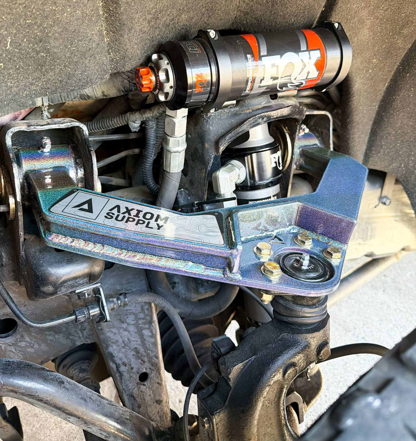 Axiom Supply Stage 3 FOX 2.5" Performance Leveling System GM HD Truck 2500 / 3500 Silverado / Sierra 2011-2019